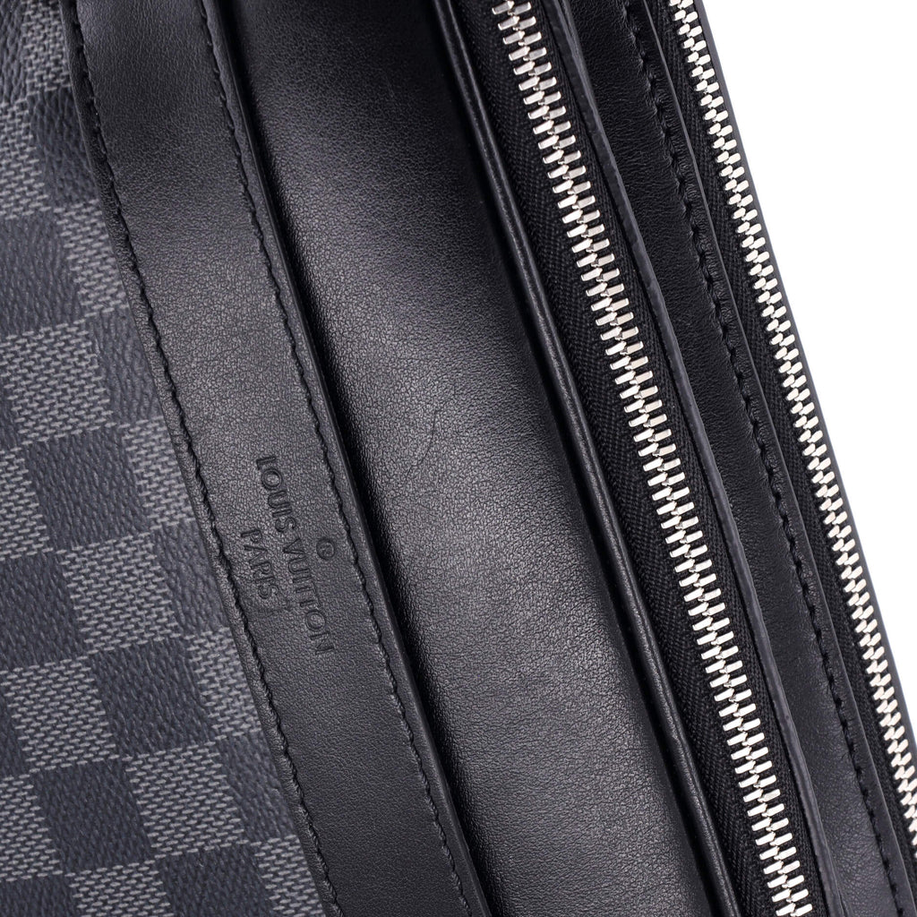 Louis Vuitton Trocadero NM Messenger Damier Graphite PM