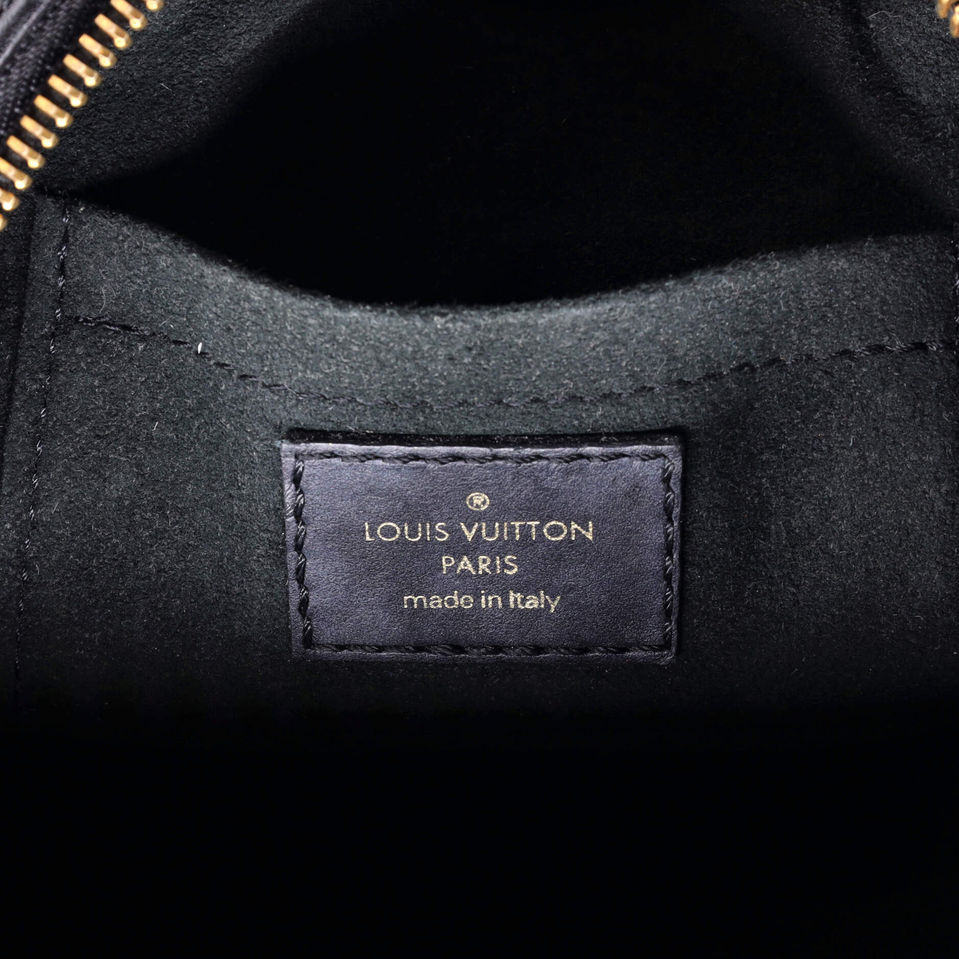 Louis Vuitton New Wave Heart Crossbody Bag Quilted Leather
