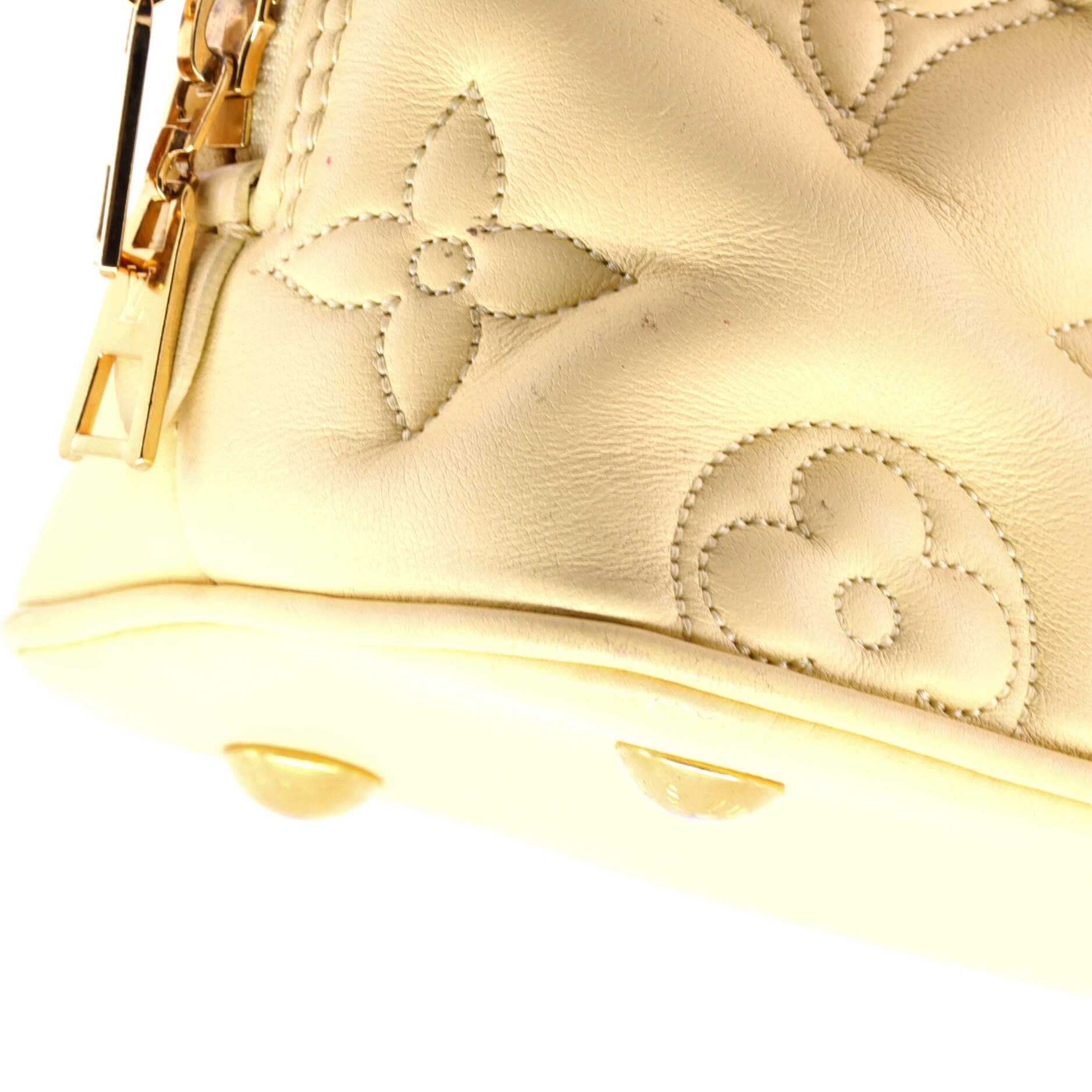 Louis Vuitton Alma Handbag Bubblegram Leather BB