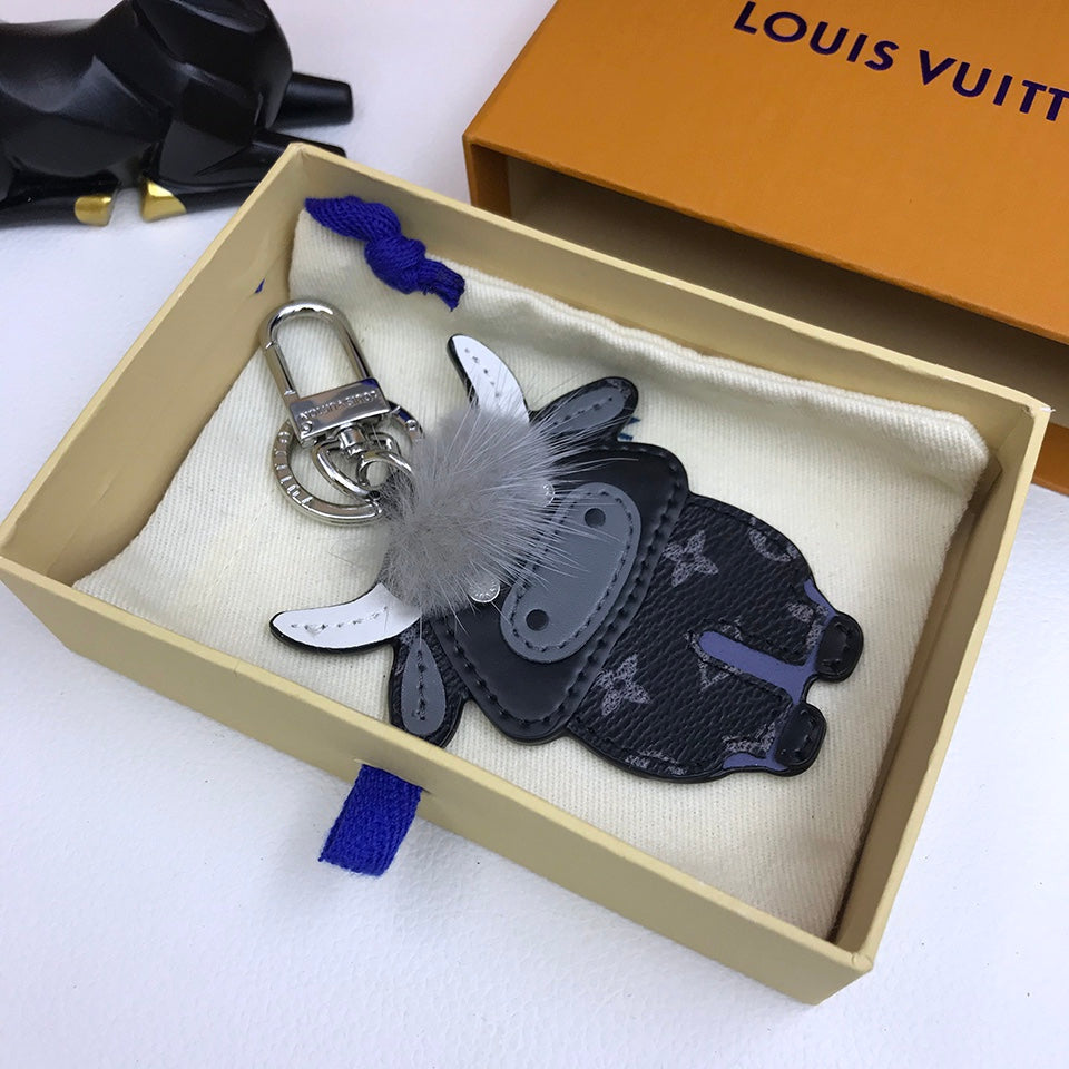 EN - Lux Keychains LUV 081