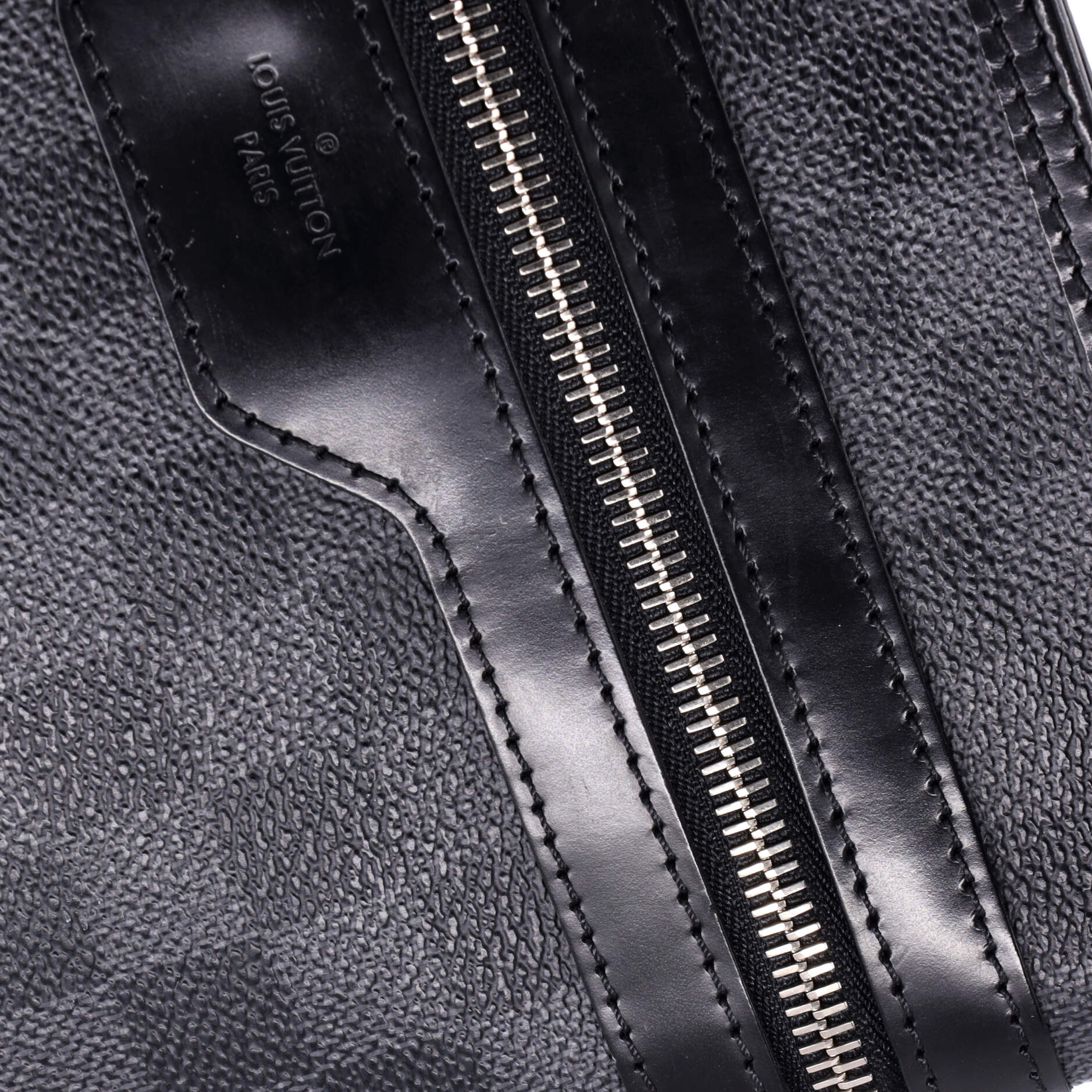 Louis Vuitton Thomas Handbag Damier Graphite
