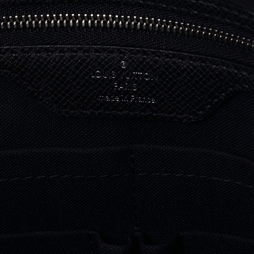 Louis Vuitton Neo Igor Briefcase Taiga Leather