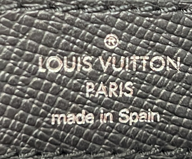 Louis Vuitton Outdoor Slingbag Monogram Taigarama