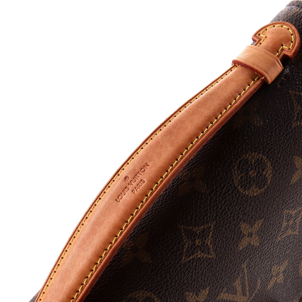 Louis Vuitton Pochette Metis Monogram Canvas East West