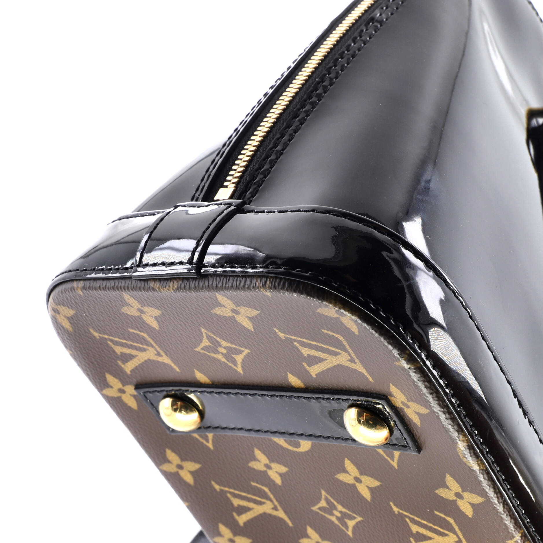 Louis Vuitton Alma Handbag Vernis with Monogram Canvas PM