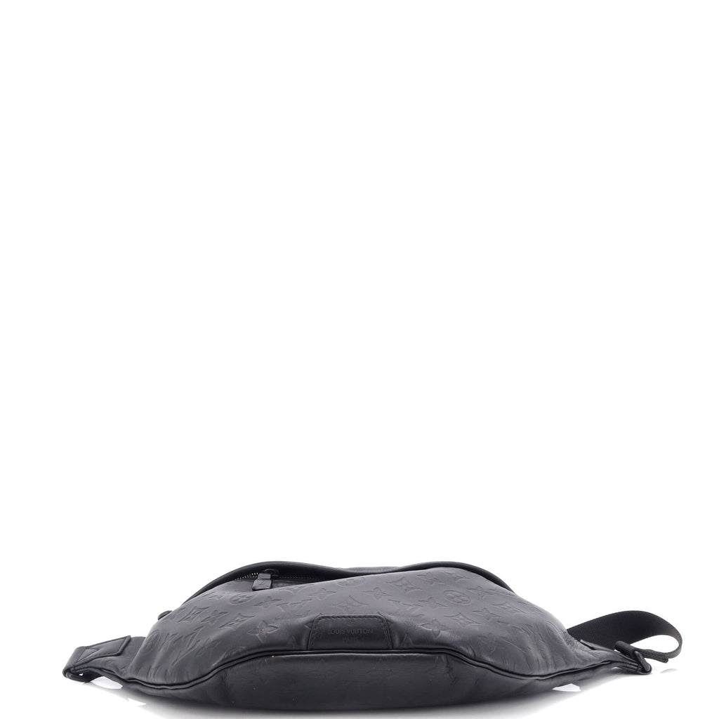 Louis Vuitton Discovery Bumbag Monogram Shadow Leather