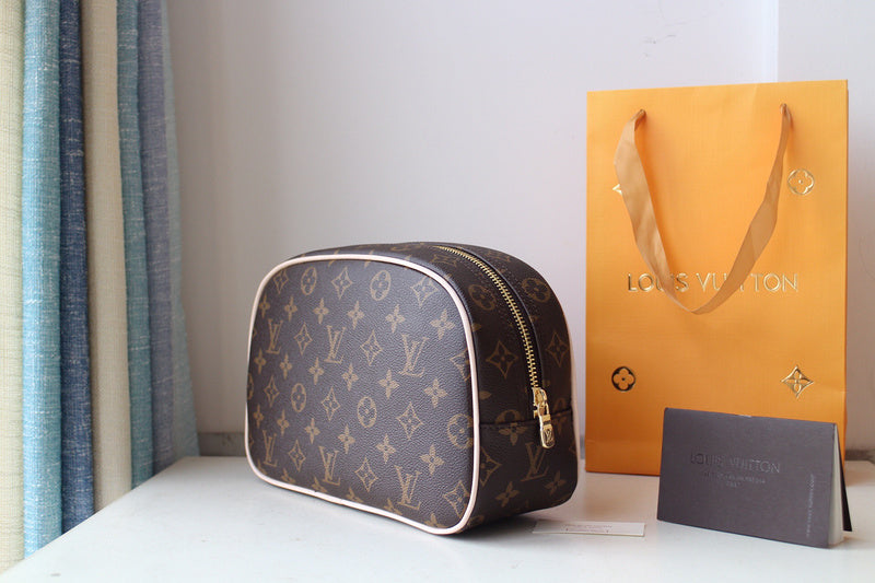 LOV2 Bags - Luxurious Bags  1723