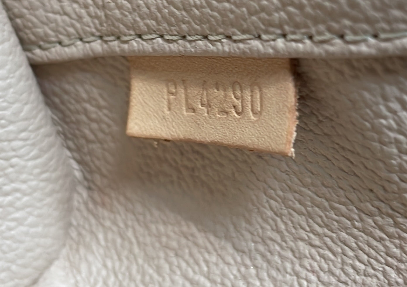 Louis Vuitton Nice Vanity Case Monogram Canvas Nano