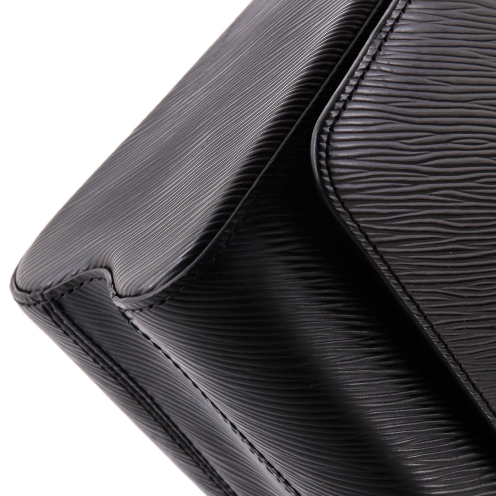 Louis Vuitton Twist Handbag Epi Leather MM