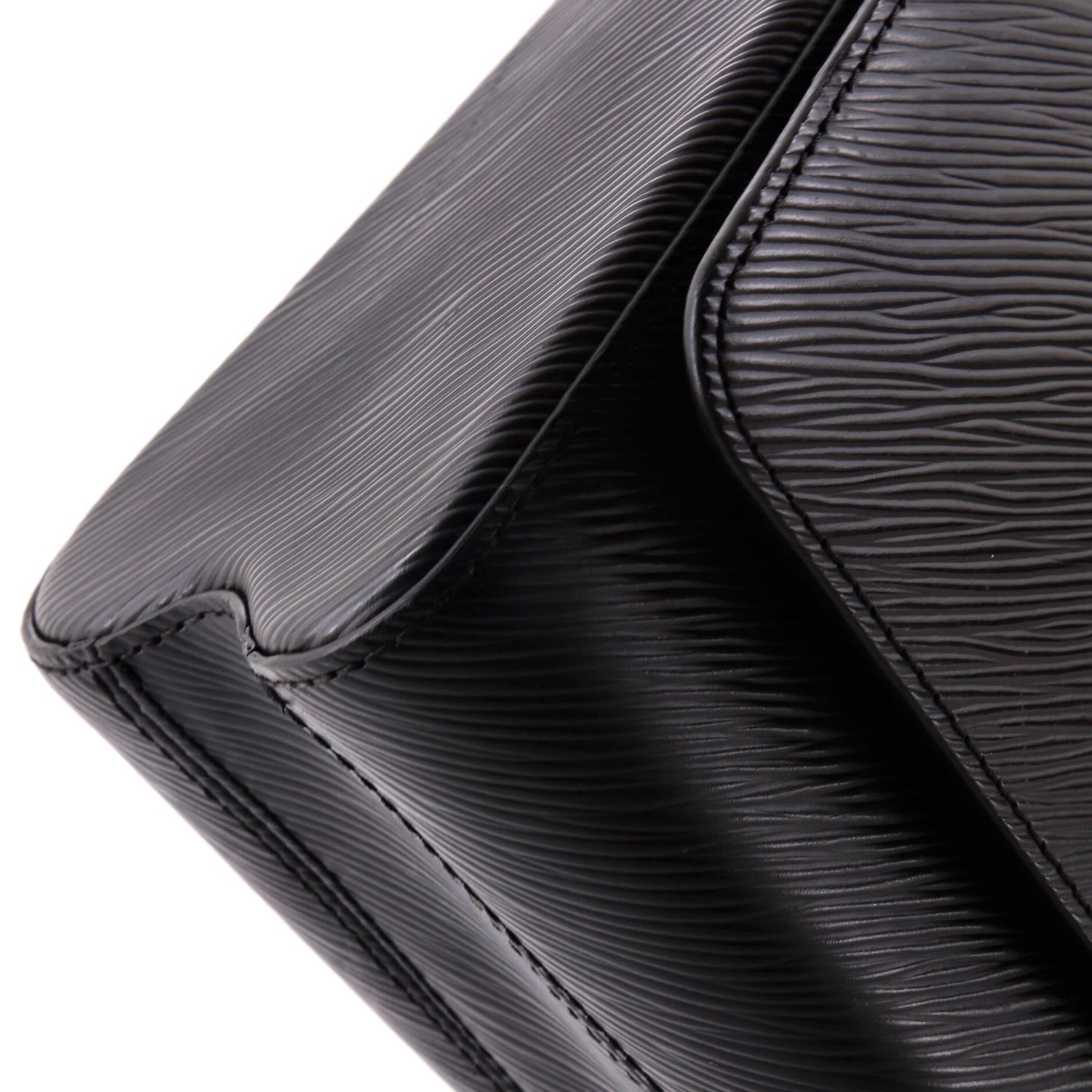 Louis Vuitton Twist Handbag Epi Leather MM