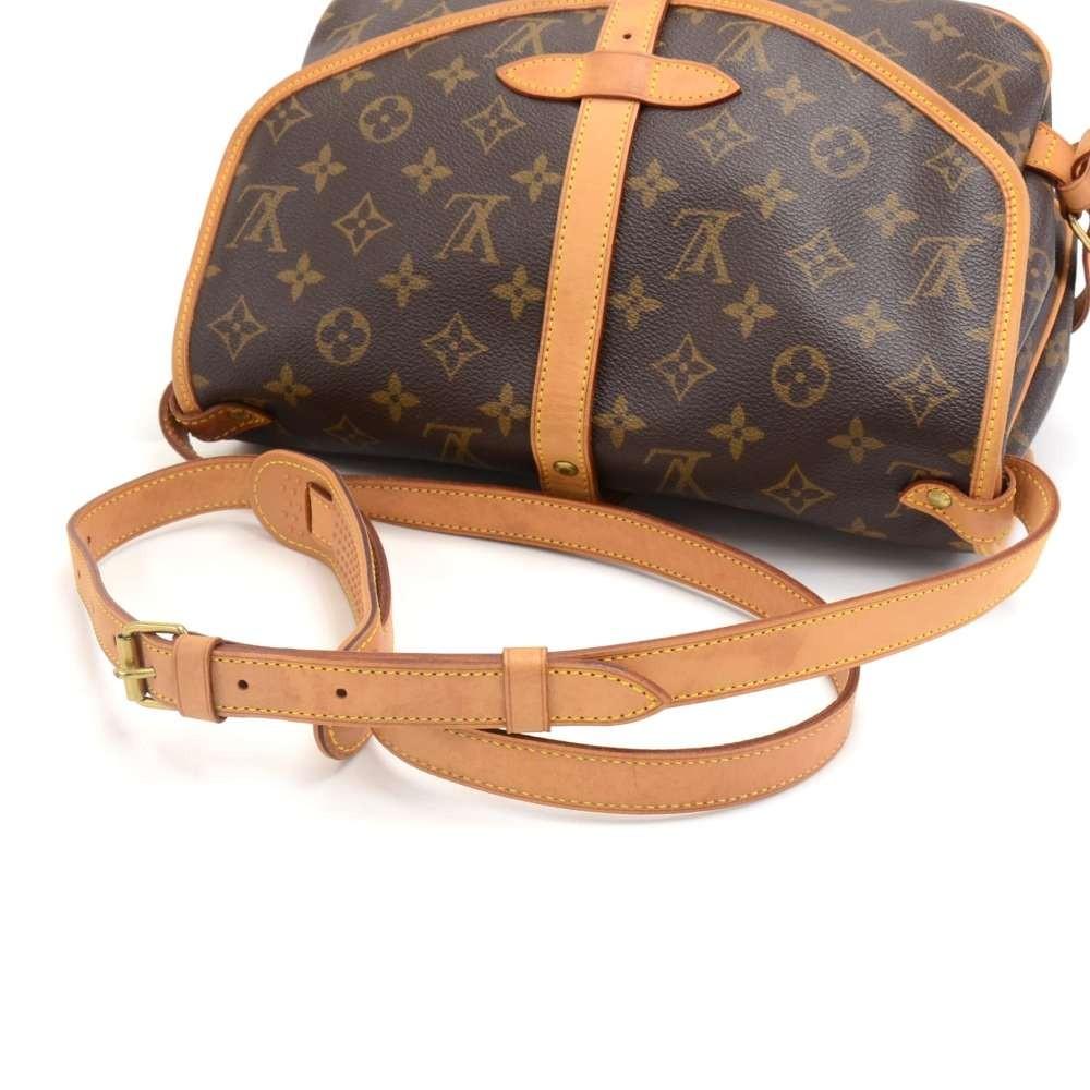 Louis Vuitto Saumur 30 Monogram Canvas Shoulder Bag