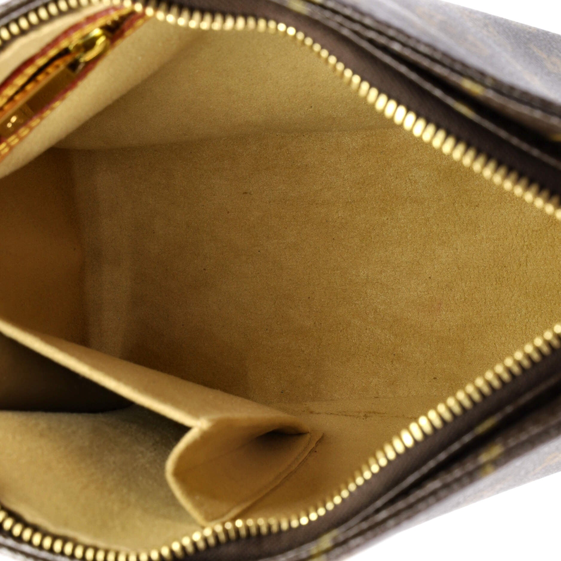 Louis Vuitton Looping Handbag Monogram Canvas MM