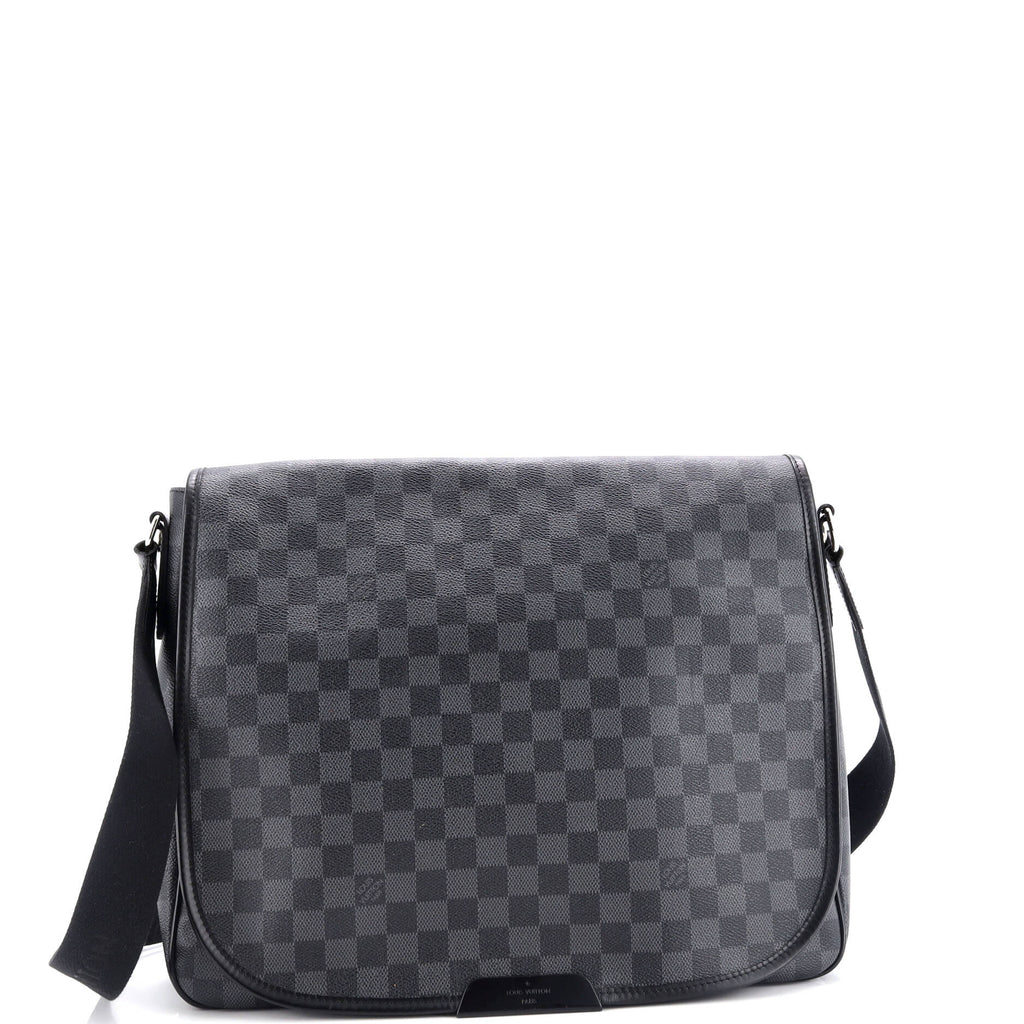 Louis Vuitton Daniel Messenger Bag Damier Graphite GM