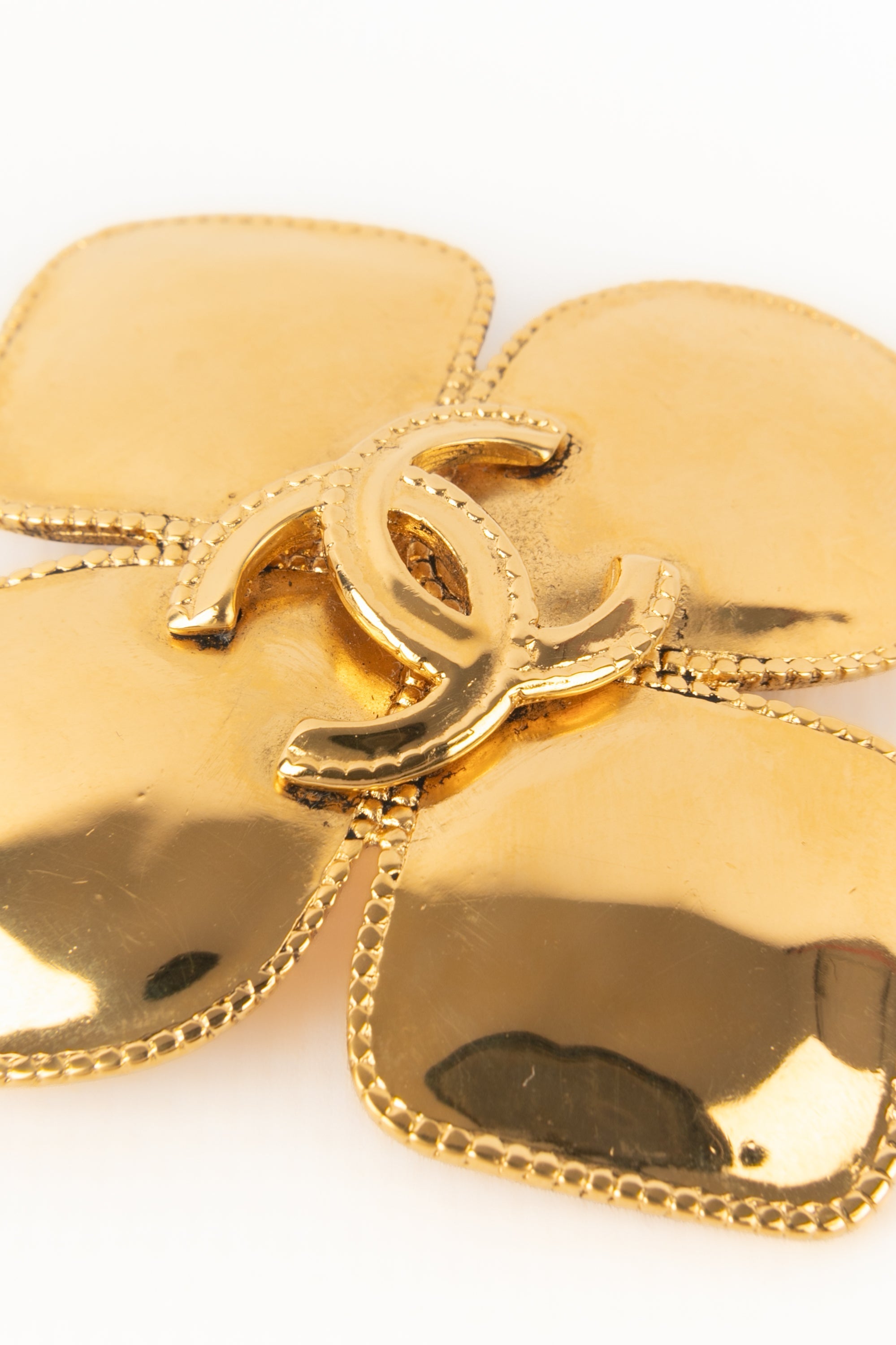 Broche Chanel 1997