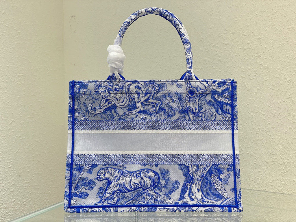 GLAMI MeGLAMIum Book Tote Blue, For Women, WomenÃ¢â‚¬â„¢s Handbags 14in/36cm CD