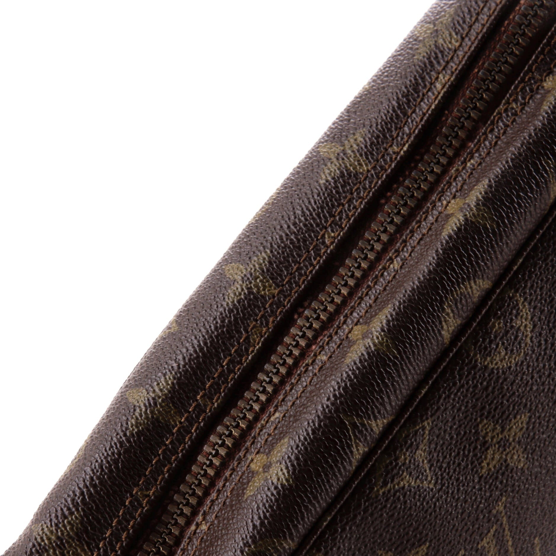 Louis Vuitton Trousse Toiletry Pouch Monogram Canvas 28