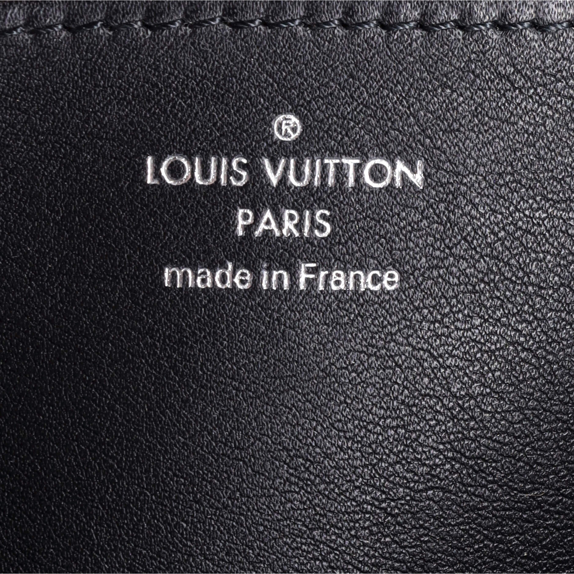 Louis Vuitton Zippy Wallet Mahina Leather
