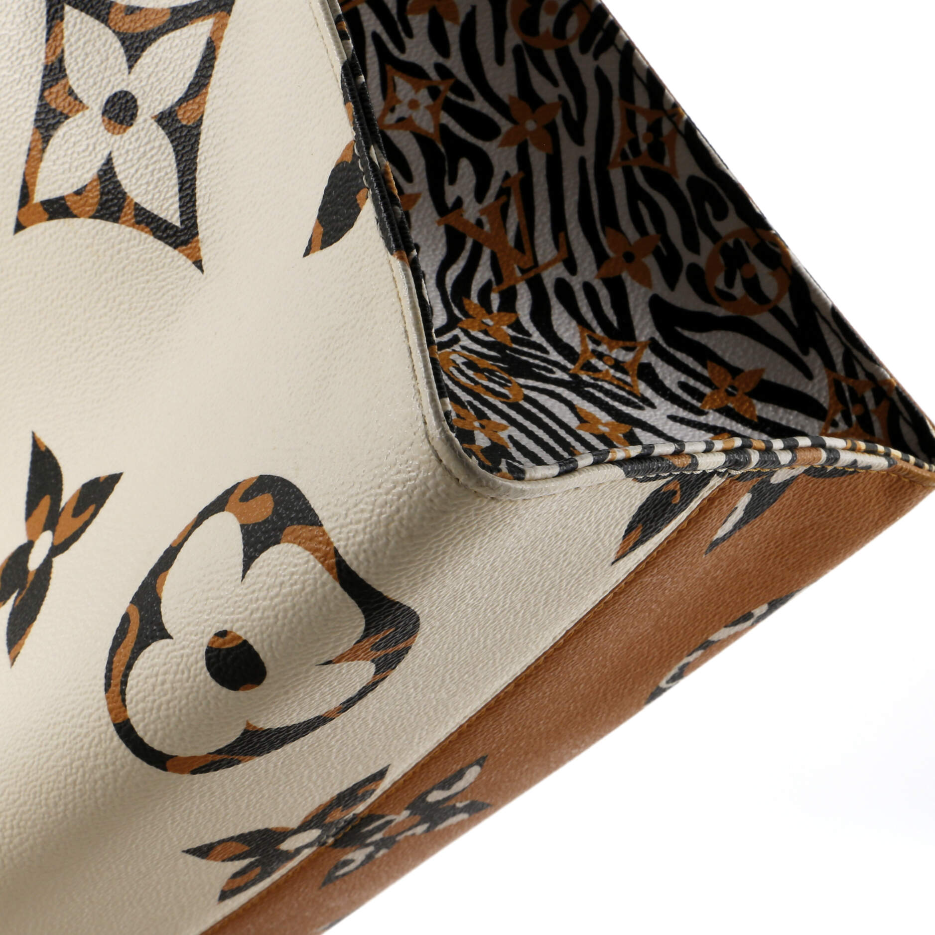 Louis Vuitton OnTheGo Tote Limited Edition Jungle Monogram Giant GM