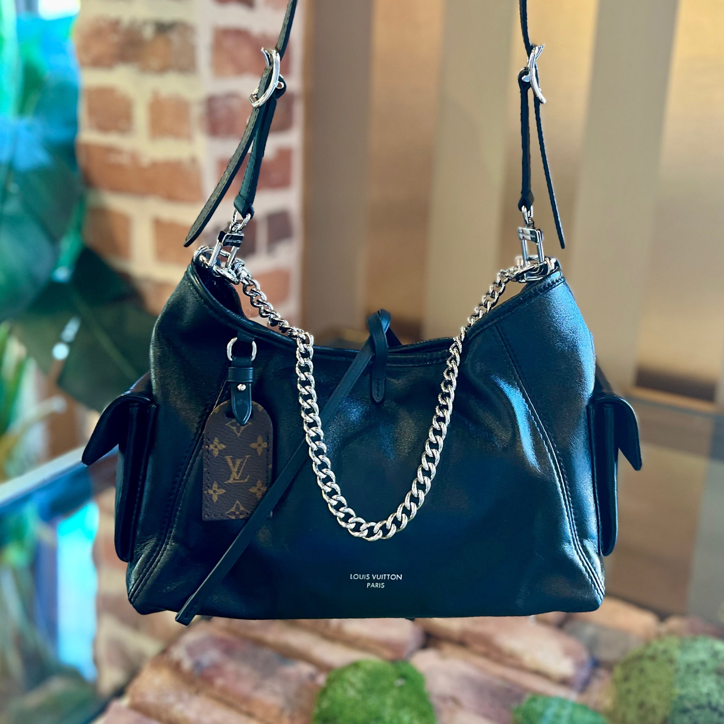 LOUIS VUITTON CarryAll Cargo Vibe PM Black Lambskin
