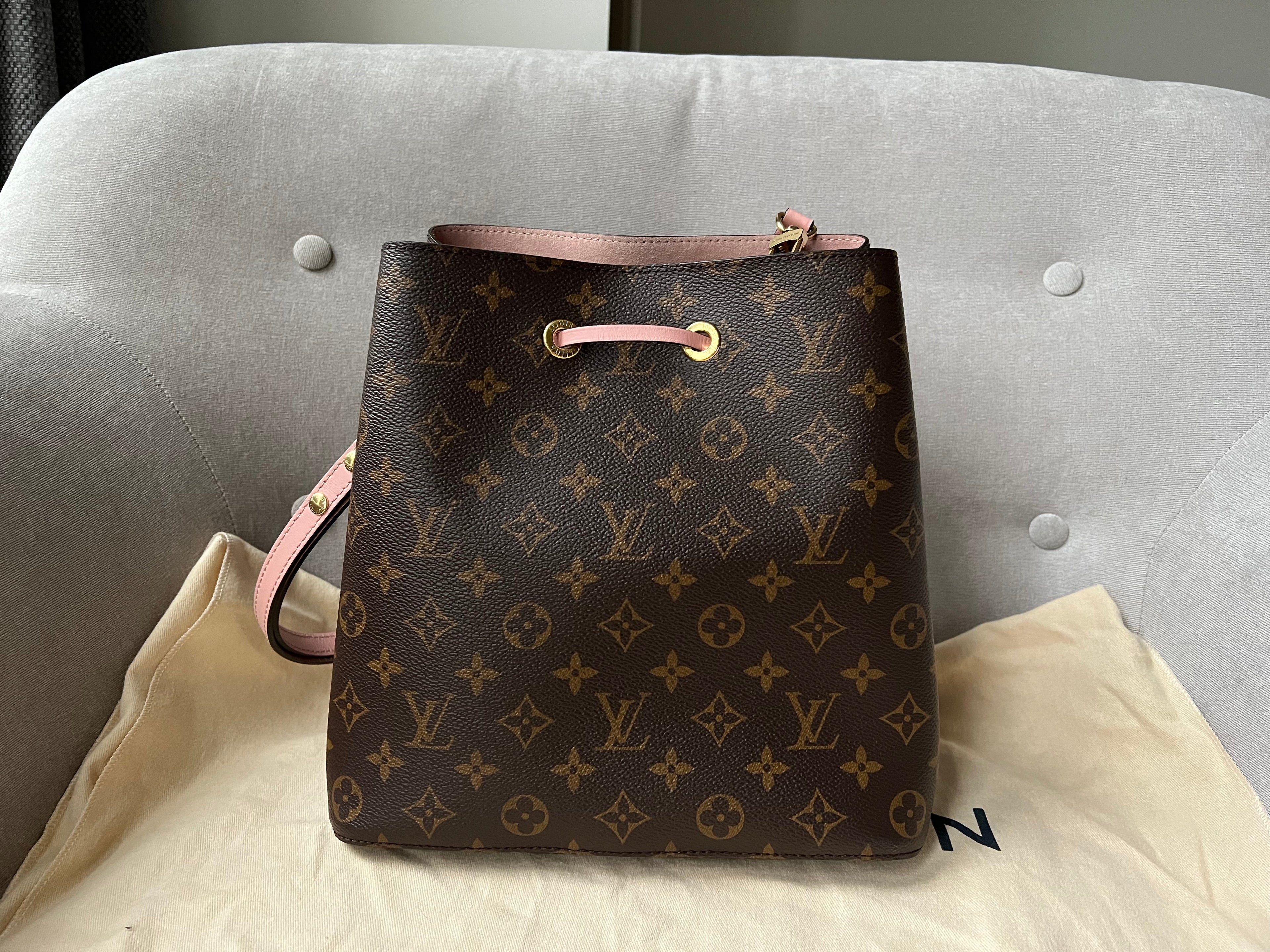 Louis Vuitton Neo Noe Monogram Rose Poudre (RRP £1,560)