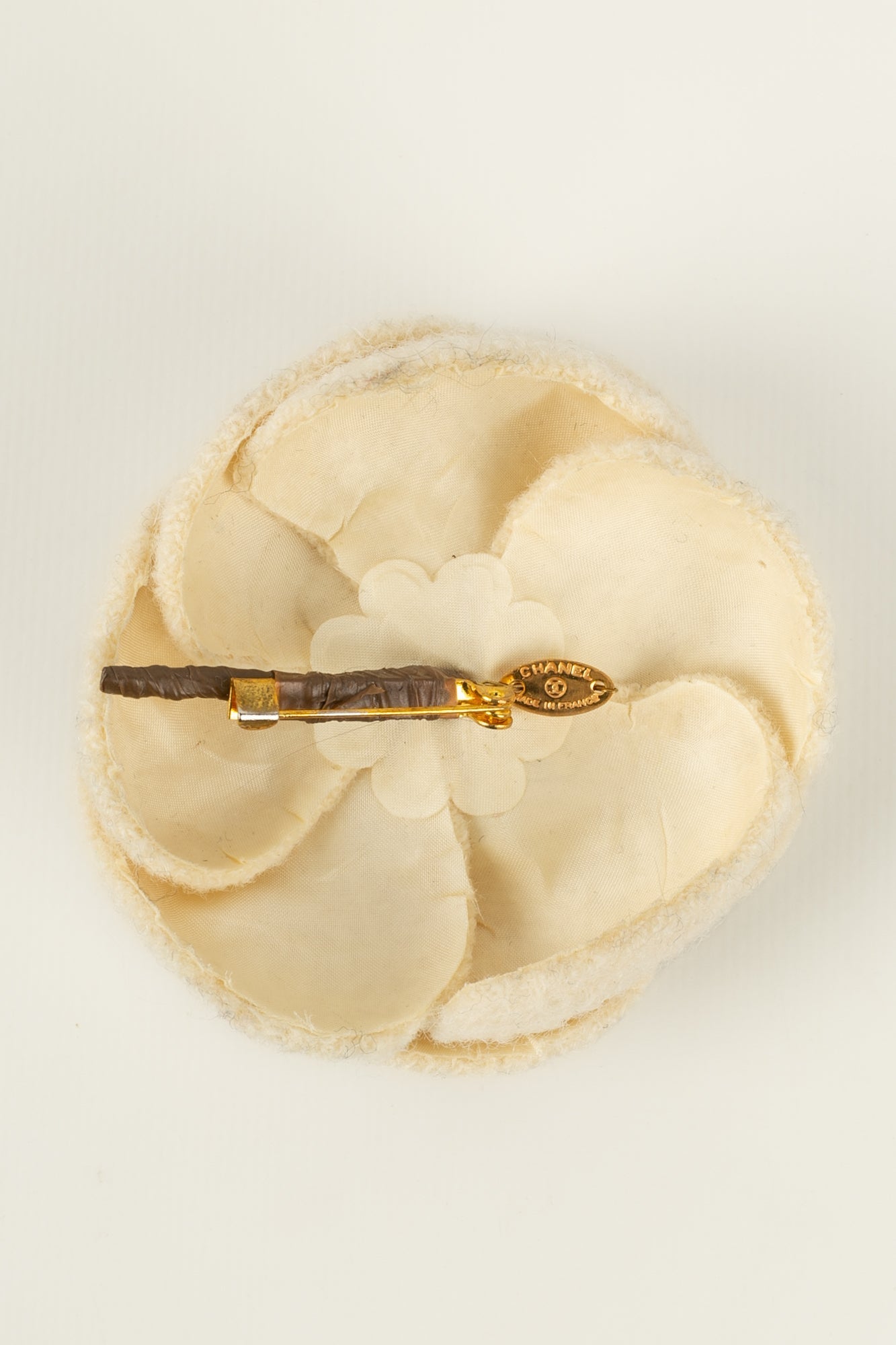 Broche camÃƒÆ’Ã‚Â©lia Chanel