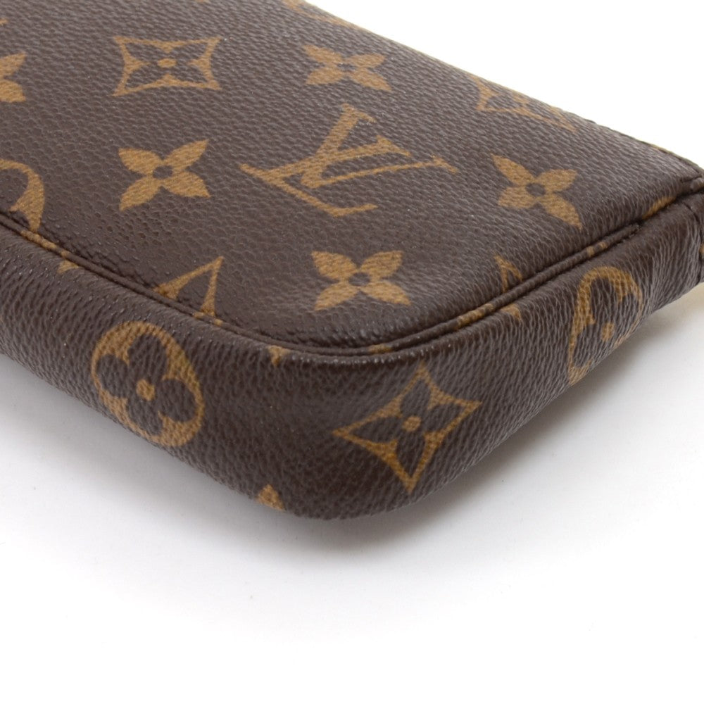 Louis Vuitto Mini Pochette Accessoires Monogram Canvas Bag