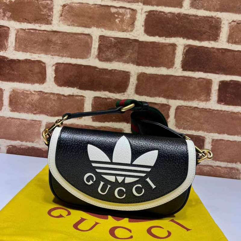 GUI2 Bags - Luxurious Bags  131