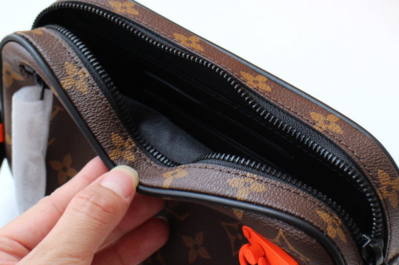 LOV2 Bags - Luxurious Bags  1775