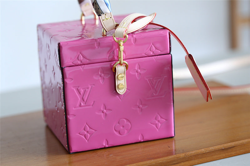 Glami Fashion Lu-Vi bags - 9400