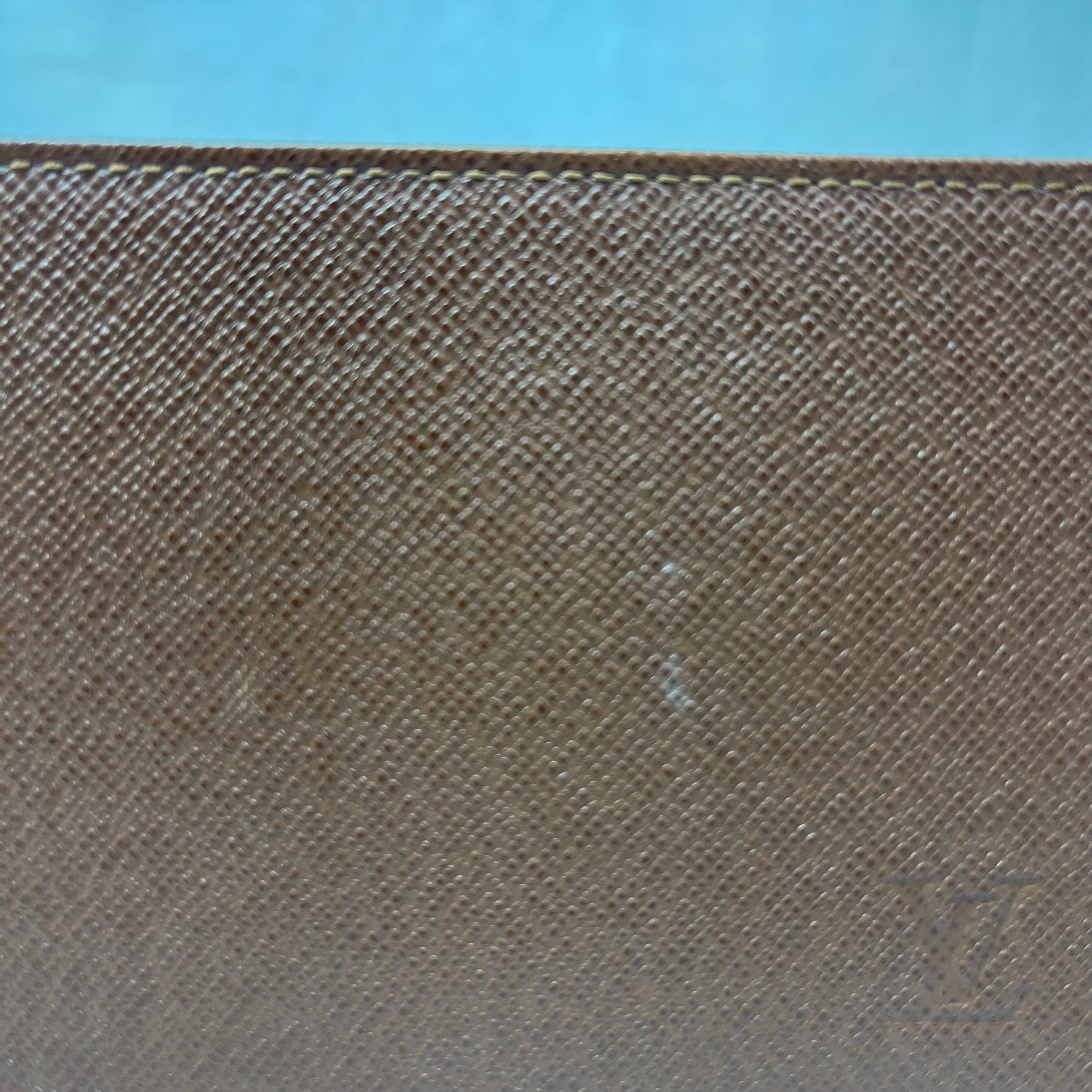 LOUIS VUITTON Brown Taiga Men's Wallet Set TS3695