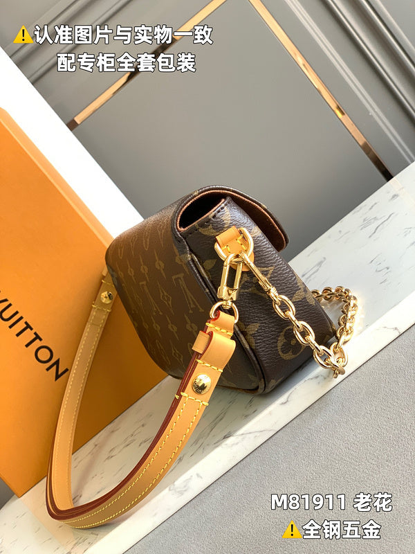 Glamy - LOV Bags - 962