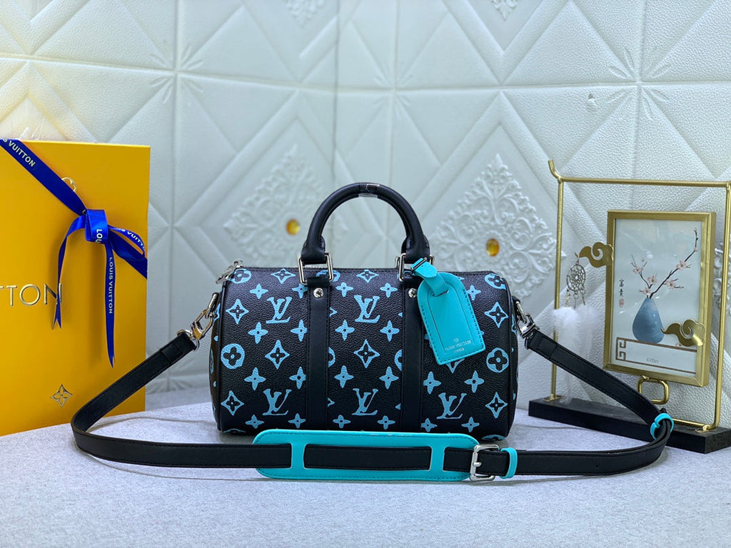 EN - New Bag LUV 643