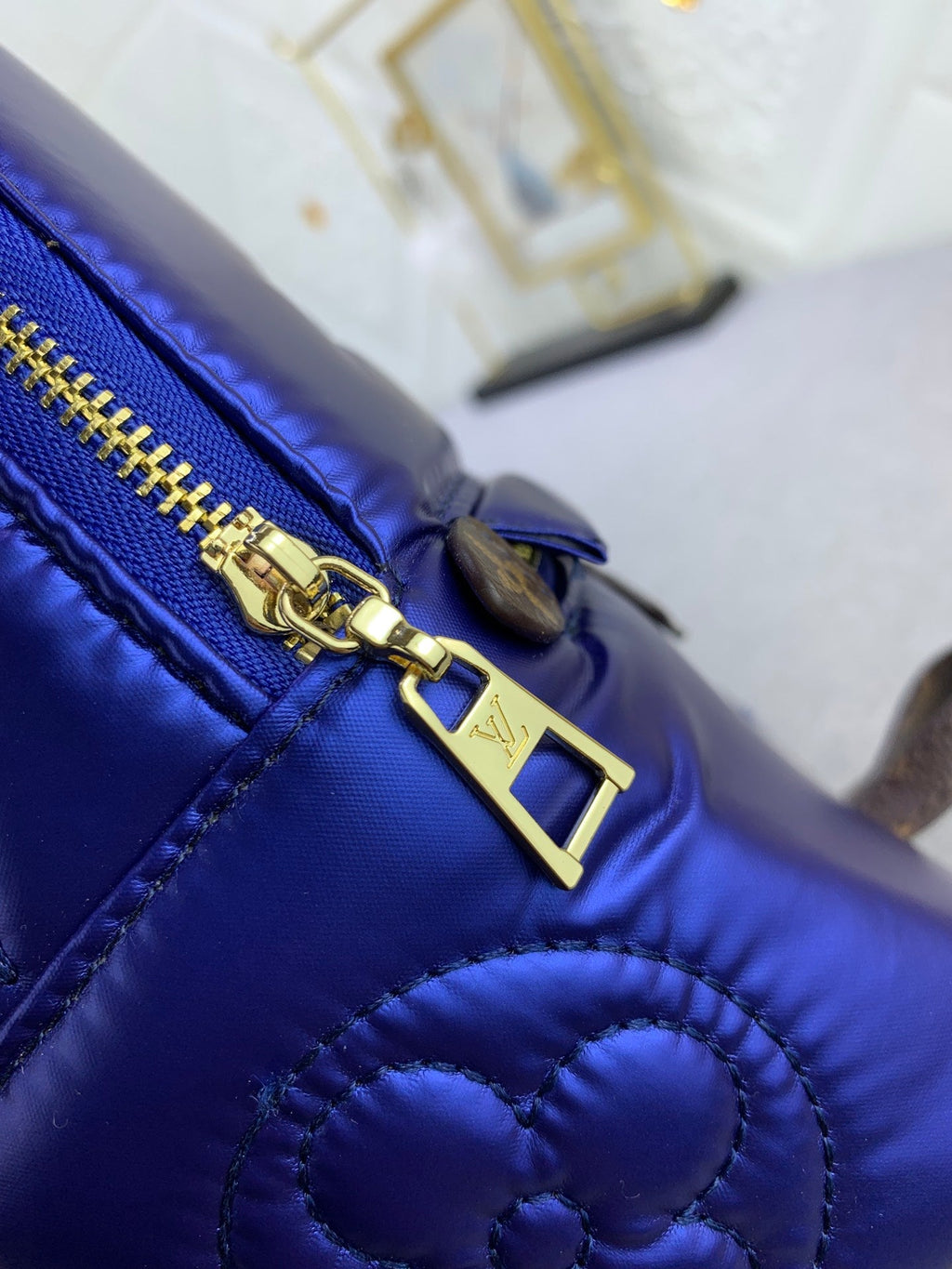 EN - New Bag LUV 642