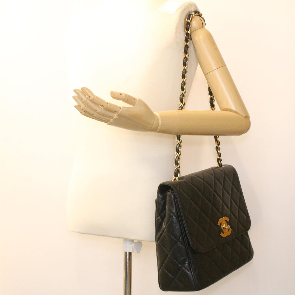 CHANEL Big Matelasse Turn Lock Shoulder Bag Caviar Skin Black CC 32155A