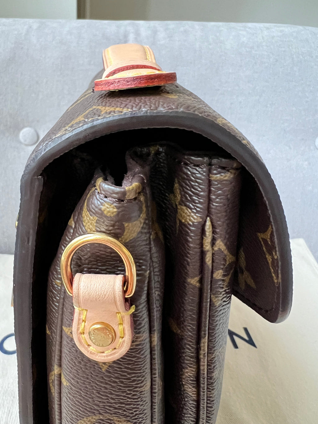 Louis Vuitton Pochette Metis Monogram (RRP £1,970)