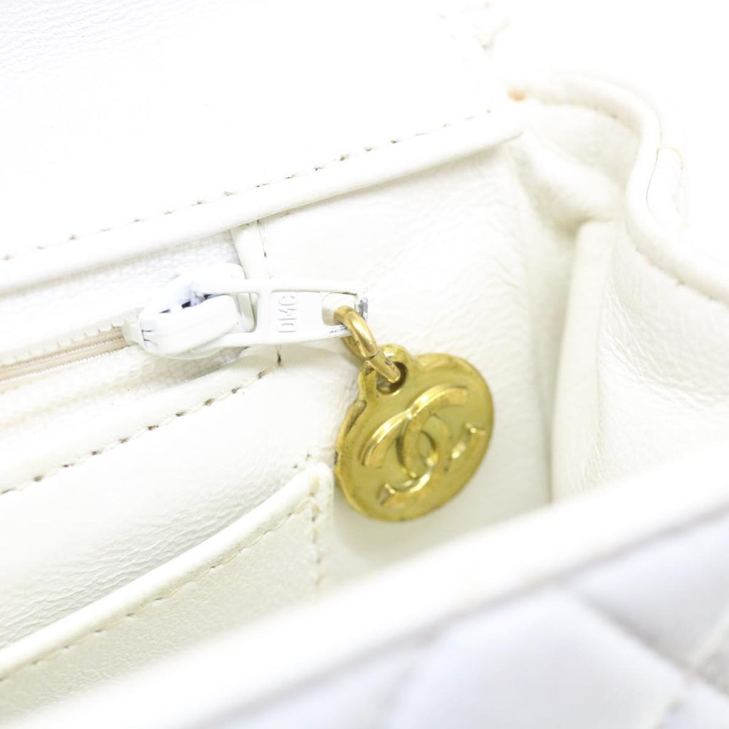 CHANEL Matelasse Pair Shoulder Bag Lamb Skin White CC 32416A