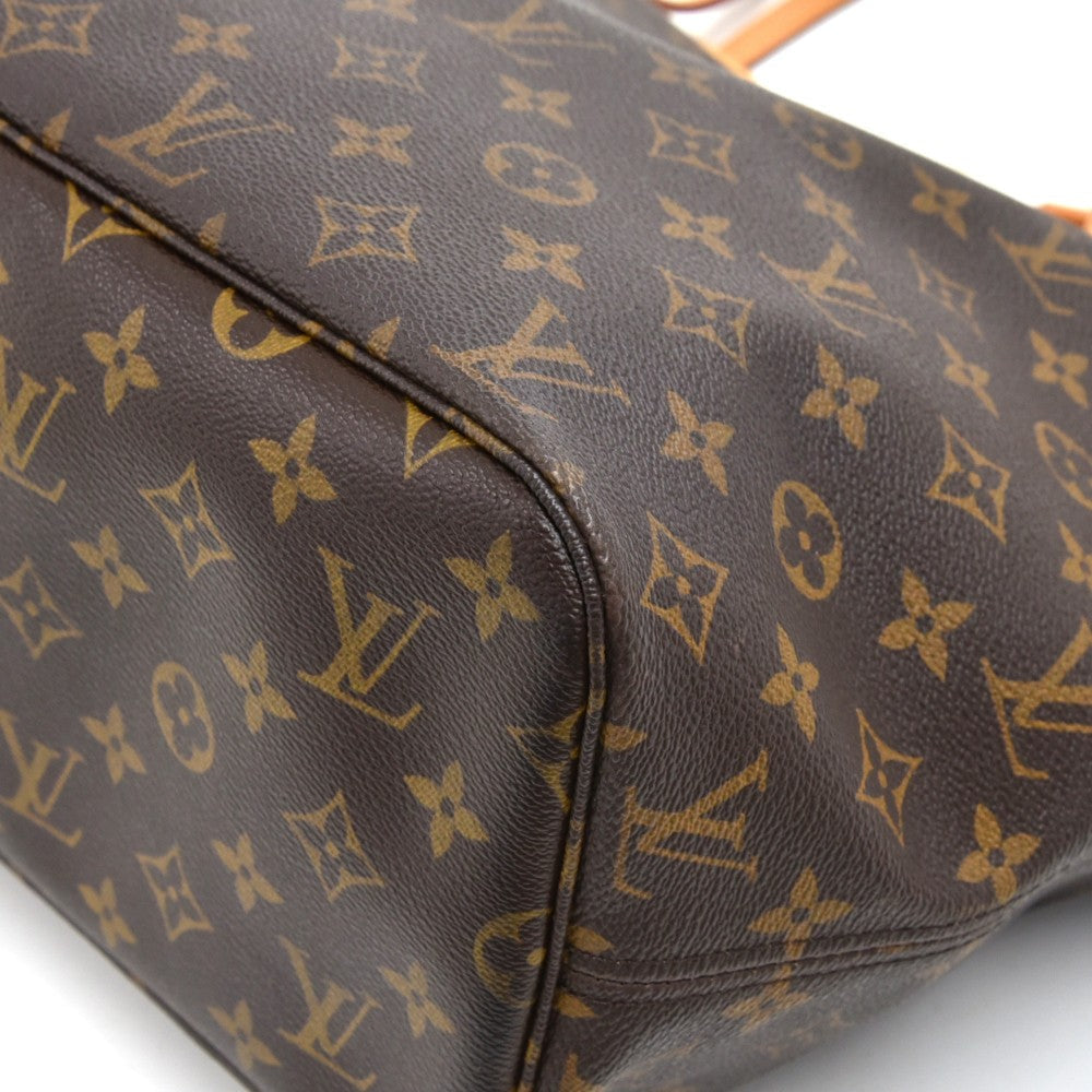 Louis Vuitto Neverfull MM Monogram Canvas Tote Bag