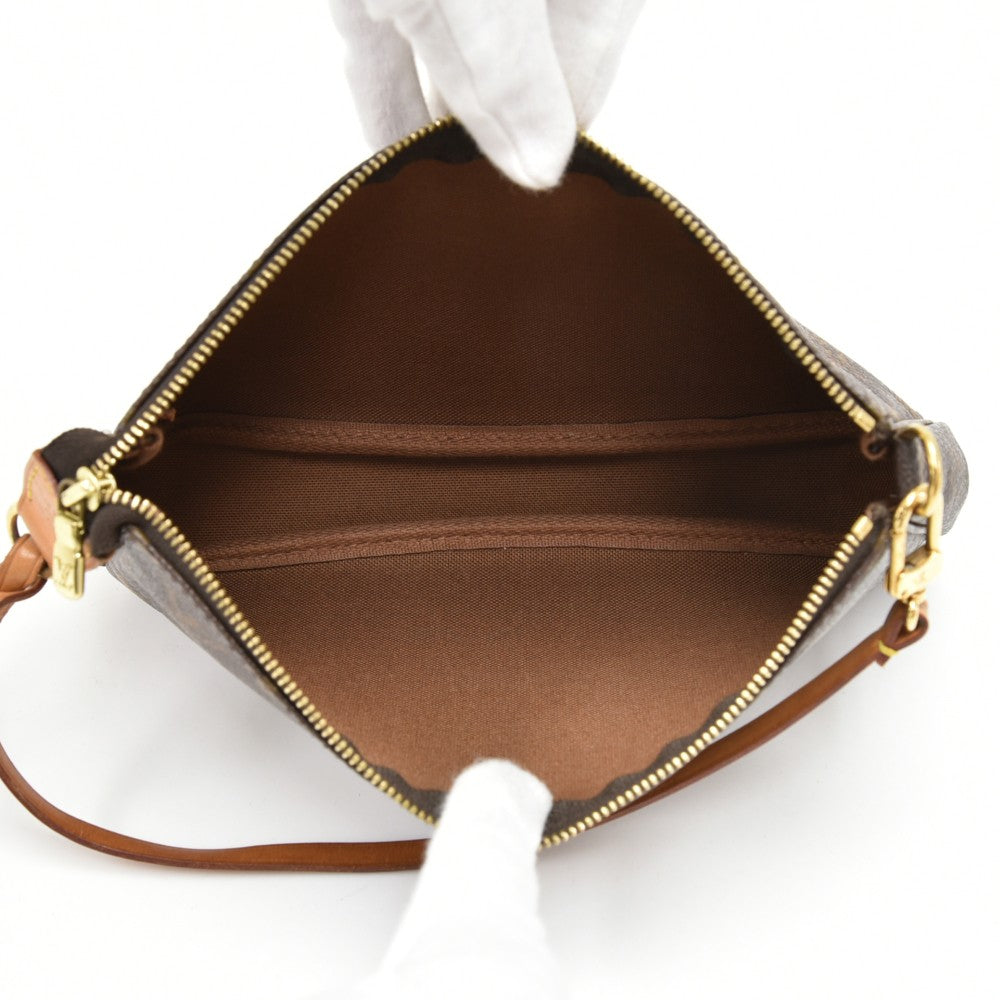 Louis Vuitto Pochette Accessoires Monogram Canvas Bag
