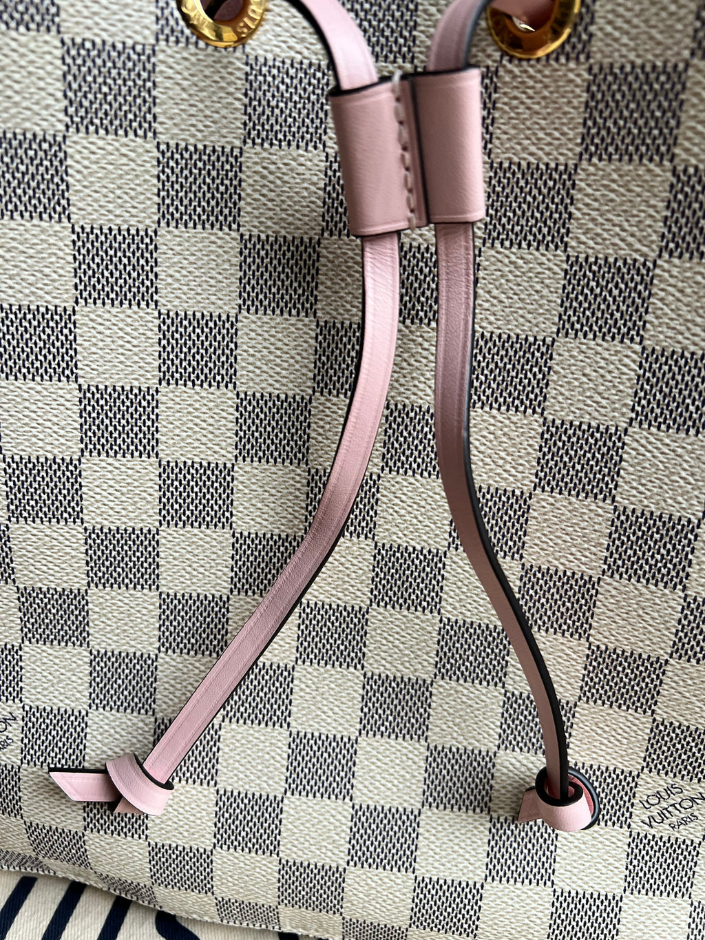 Louis Vuitton Neo Noe Damier Azur Rose Poudre (RRP £1,610)