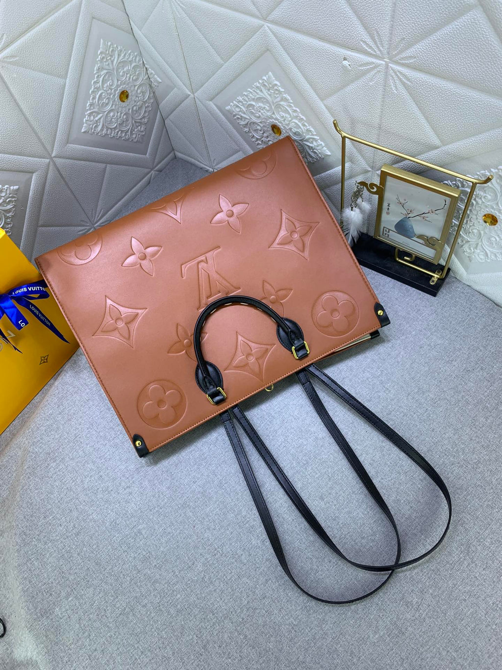 EN - Luxury Bags LUV 752