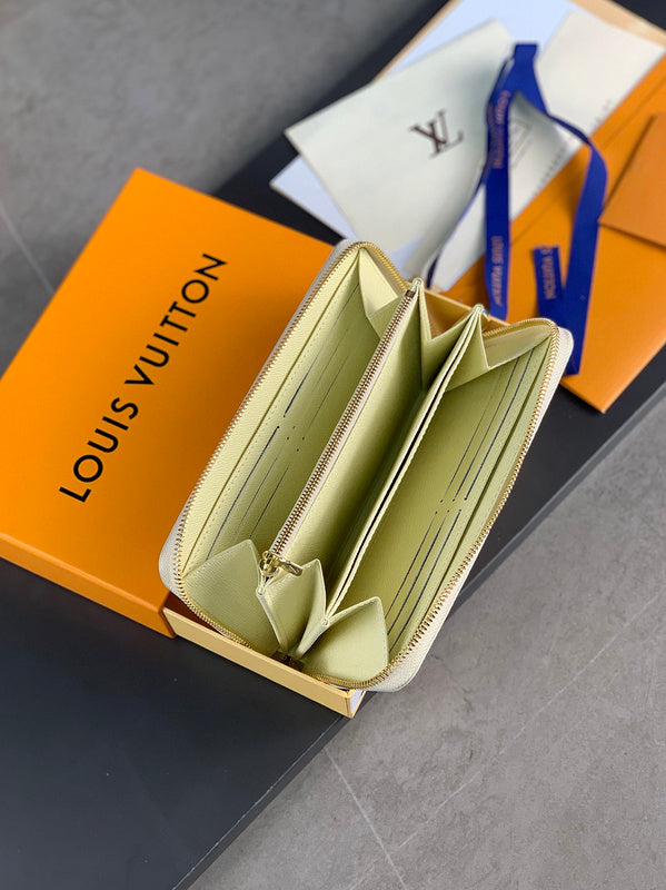 Glami-i LOV Wallets - 223
