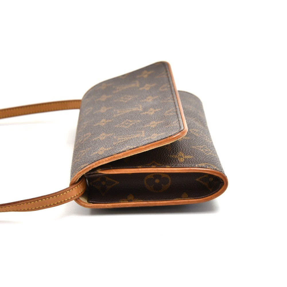 Louis Vuitto Pochette Twin GM Monogram Canvas Bag