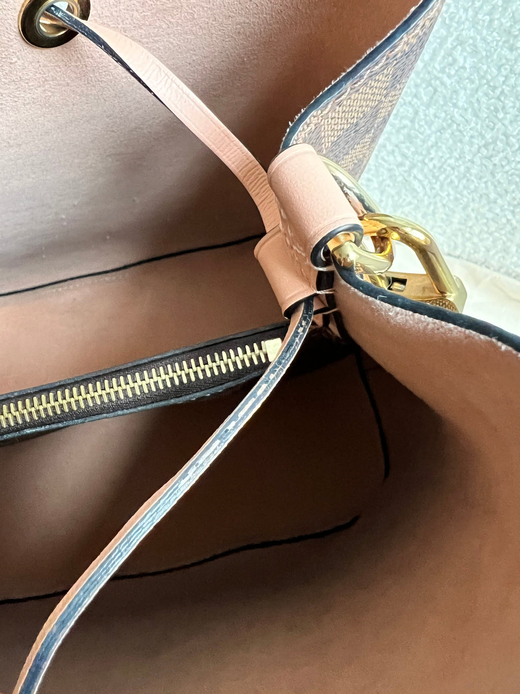 Louis Vuitton Neo Noe Monogram Rose Poudre (RRP £1,560)