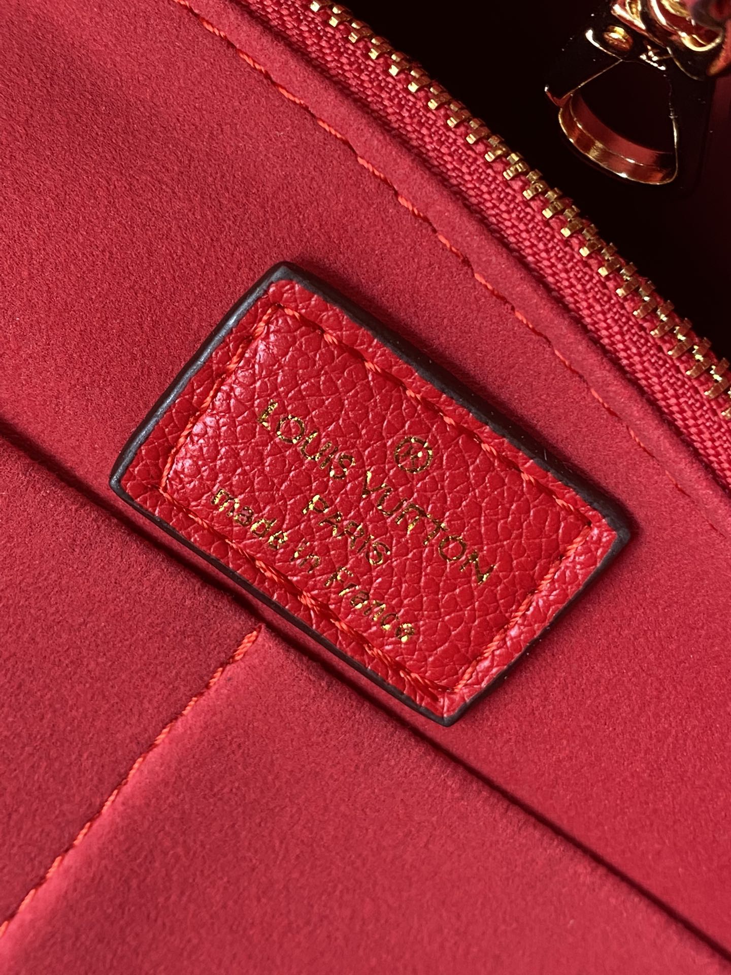EN - Luxury Bags LUV 780