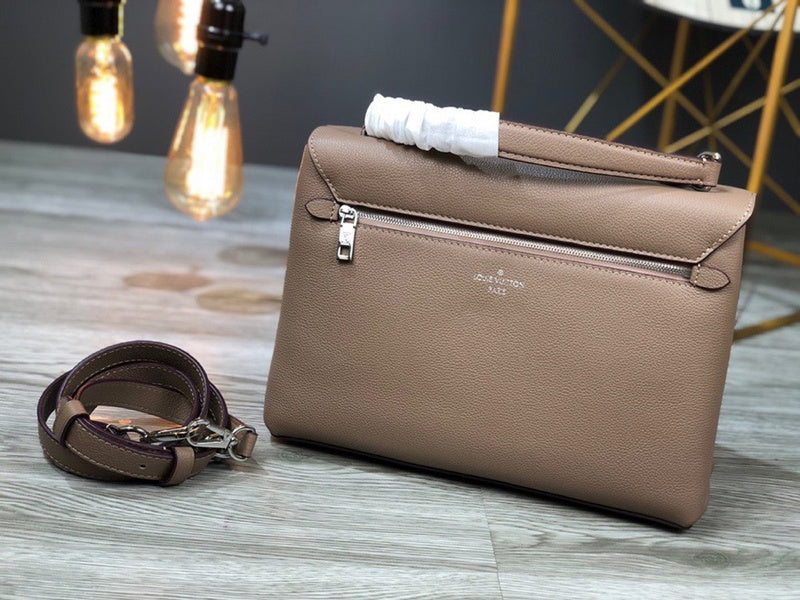 LOV2 Bags - Luxurious Bags  1643