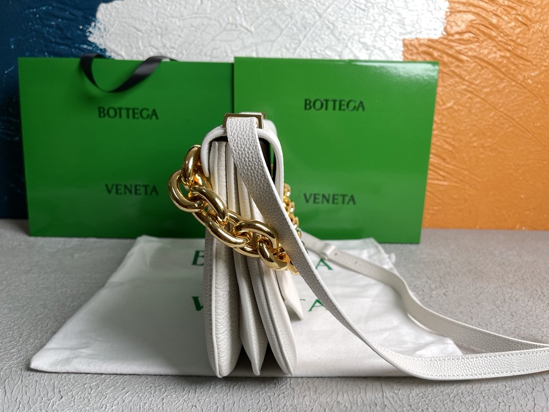 GLAMI Mount White, For Women, WomenÃƒÂ¢Ã¢â€šÂ¬Ã¢â€žÂ¢s Bags 10.6in/27cm