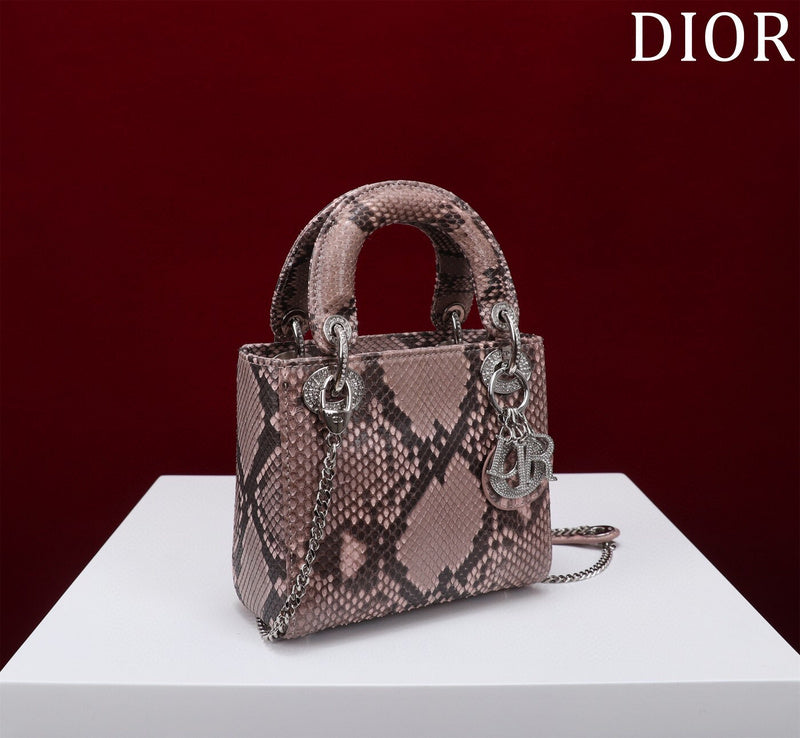 ELE - Dir Bags - 138