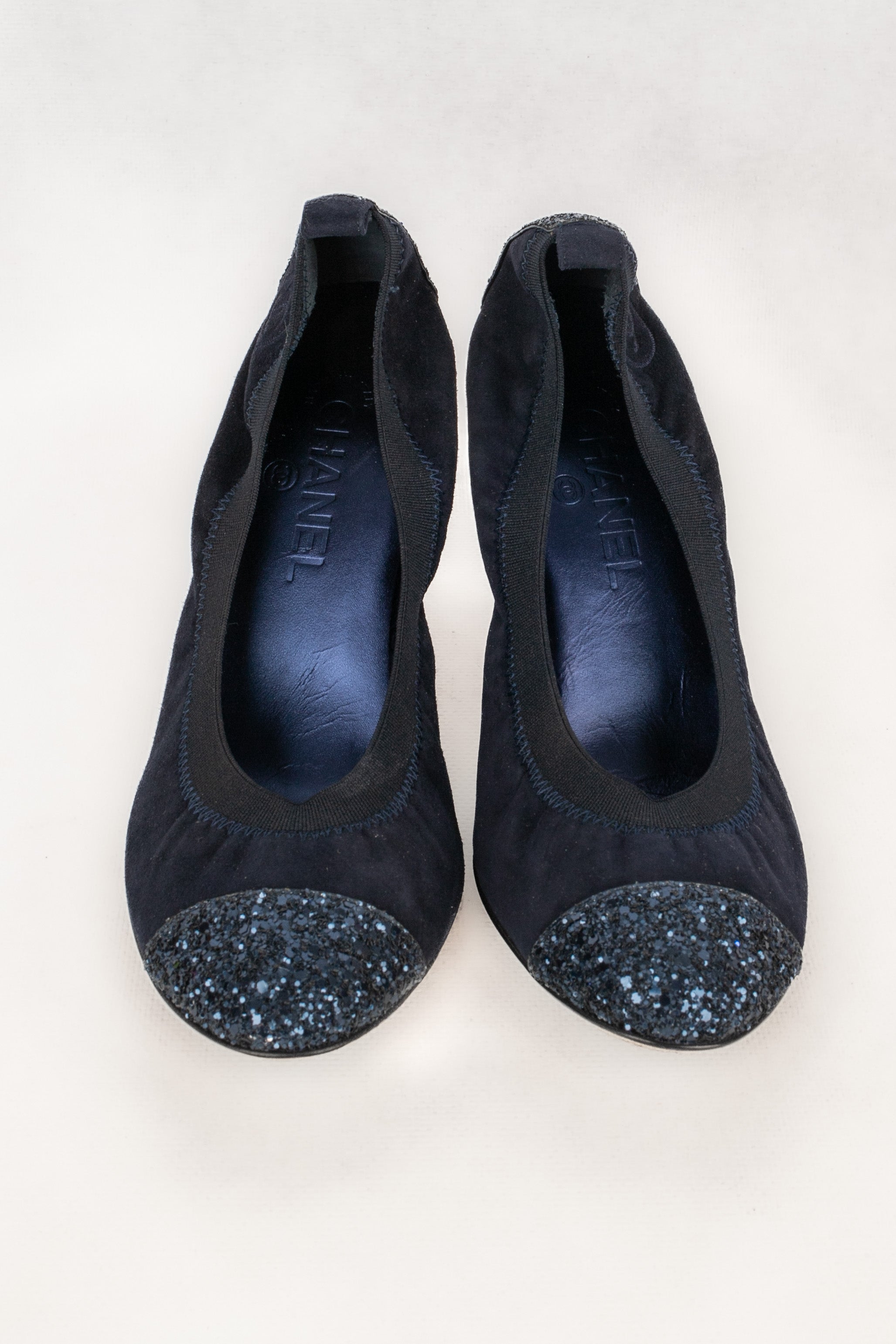 Escarpins à paillettes Chanel