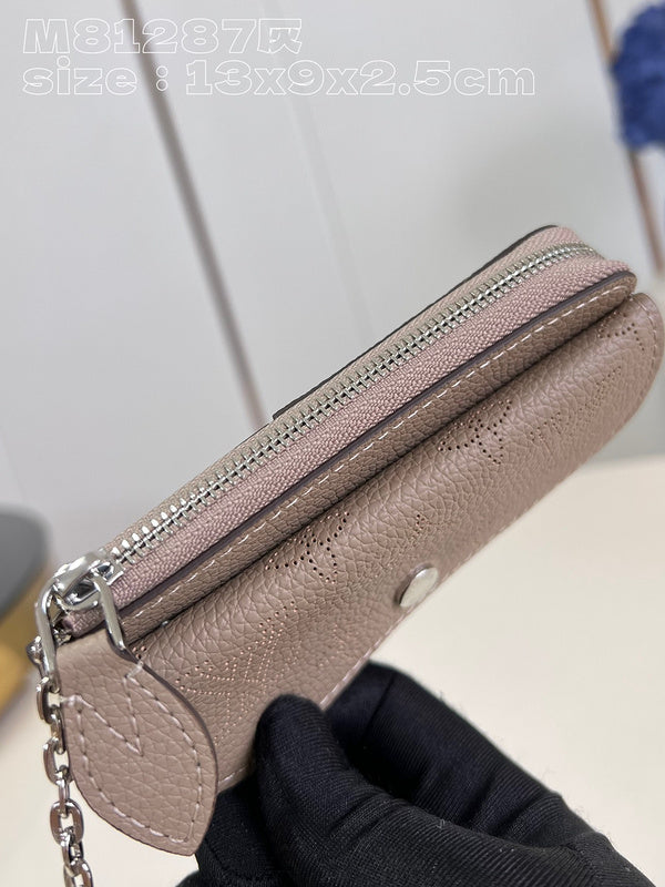 Glami-i LOV Wallets - 057