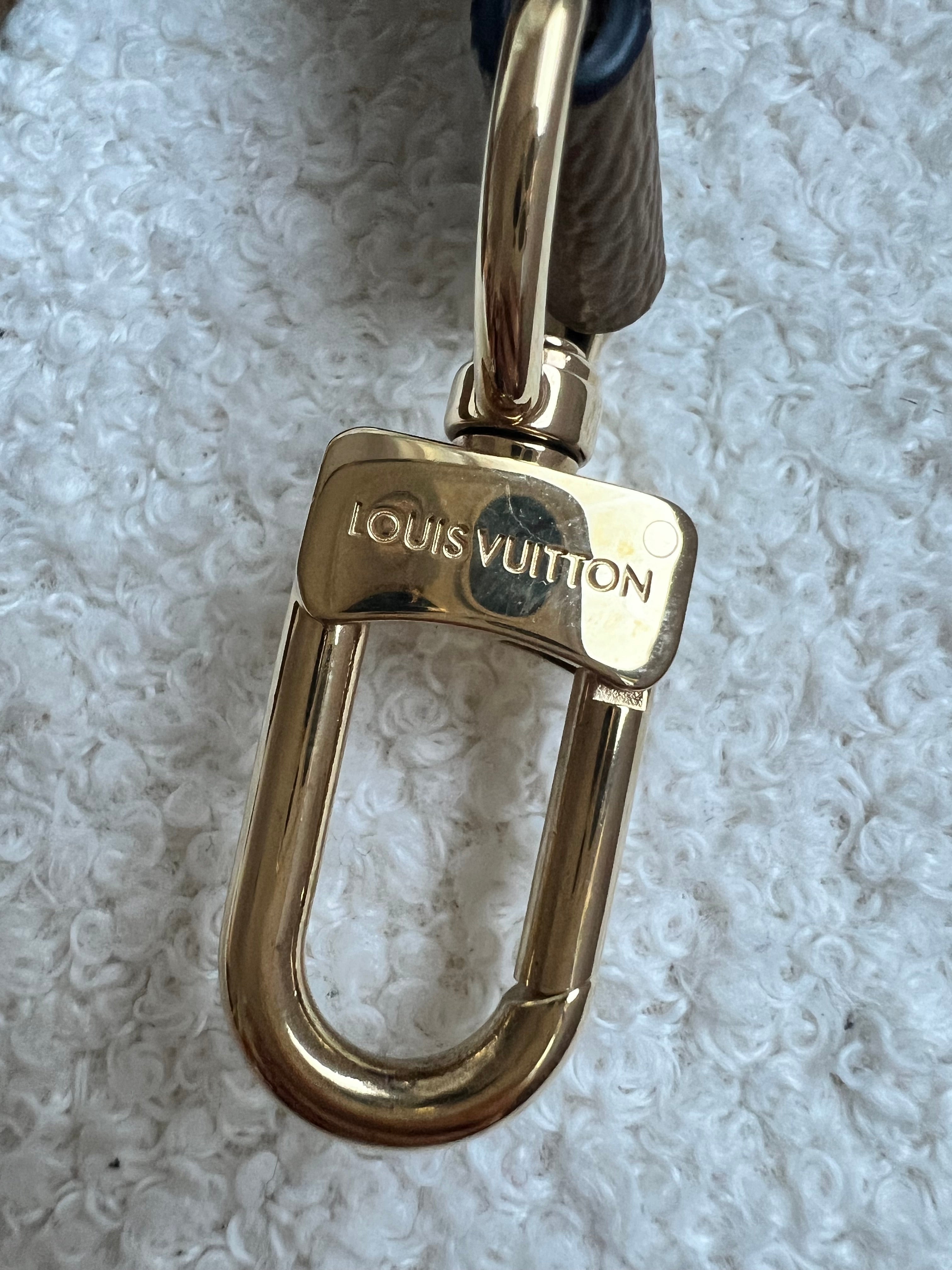 Louis Vuitton Pochette Metis Reverse Monogram (RRP £2,000)